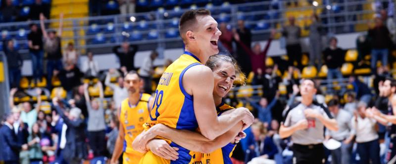 Cuore Reale, rimonta da -22 e batte Milano
