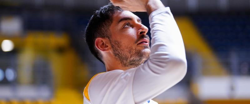 Risoluzione del contratto con Dario Zucca
