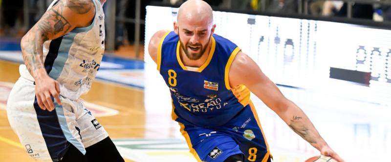 Con carattere, Torino espugna il PalaMaggetti di Roseto
